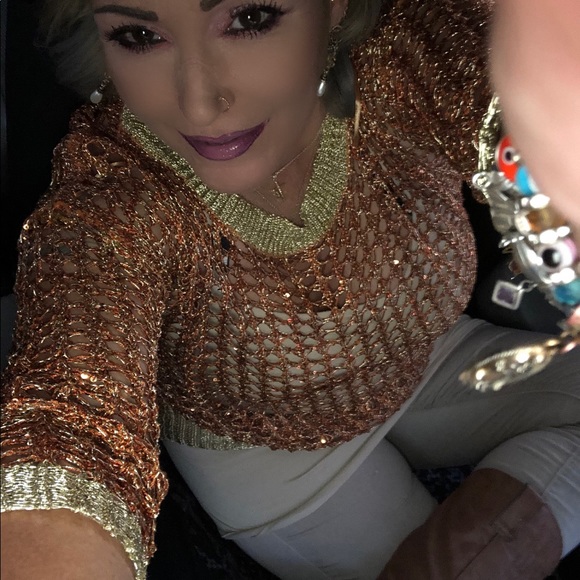 Blouse - Picture 6 of 7